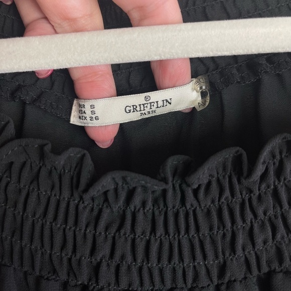 Grifflin Paris Off the Shoulder Sheer Dress Size Small‎ (D1-10) - Picture 2 of 5